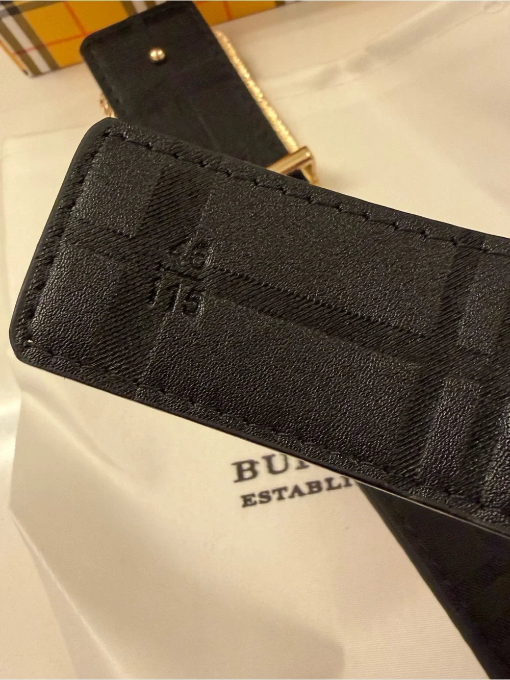 Burberry Reversible Belt – House Check / Black – Gold B Buckle